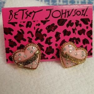 - Betsey Johnsony pink heart earrin